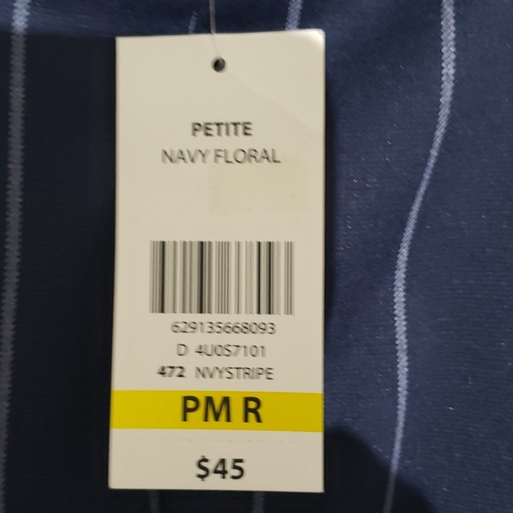 Pinstripe pull-on dress pants - Picture 2 of 3